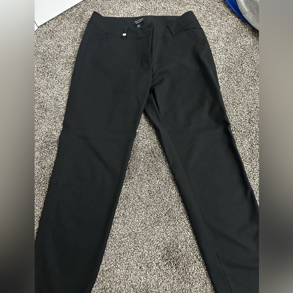 WHBM (10R) Perfect Form Slim Ankle black pant - Picture 1 of 3